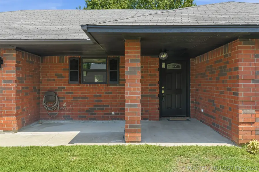 1604 Southern Hills, Ardmore, OK 73401 - #2