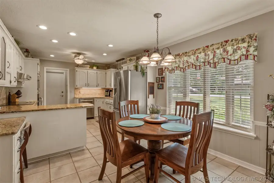 7488 N 147th East Avenue, Owasso, OK 74055 - #3