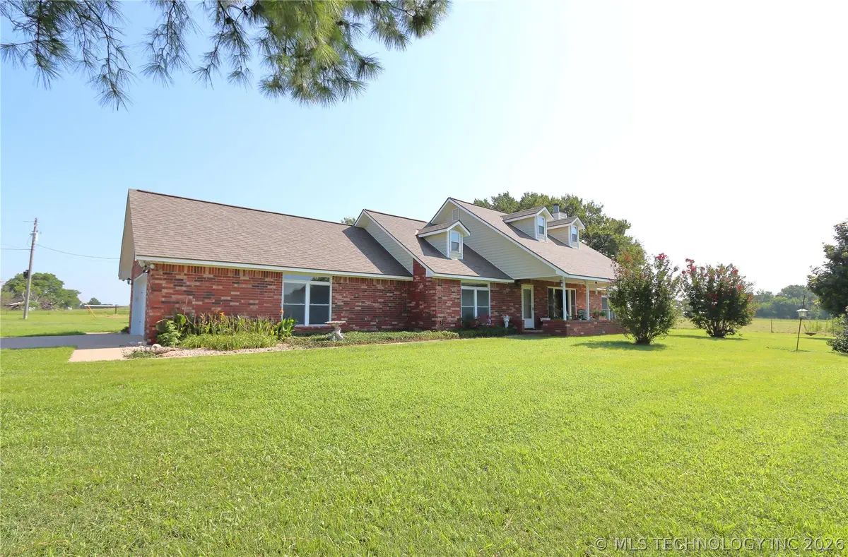 29783 E 770 Road, Wagoner, OK 74467 - #1