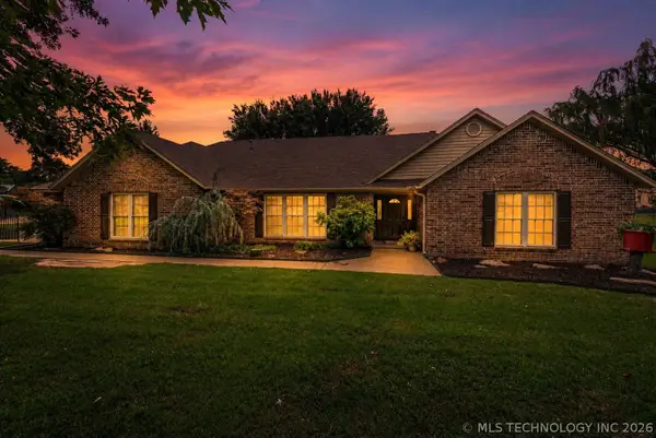 11800 Stonehedge Drive, Claremore, OK 74017