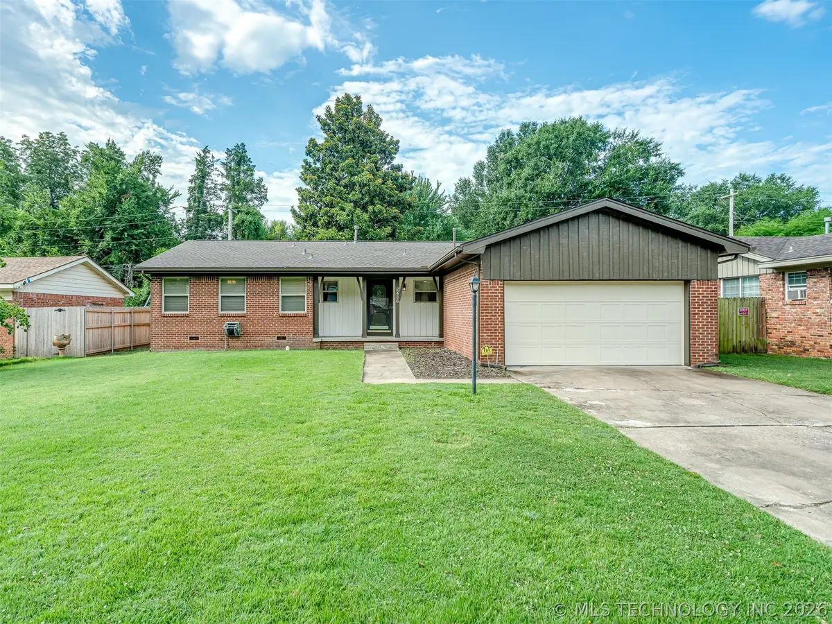 2486 E 54th Street, Tulsa, OK 74105 - #1