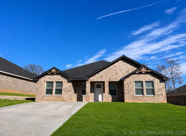 100 Watch Hill Drive, Durant, OK 74701