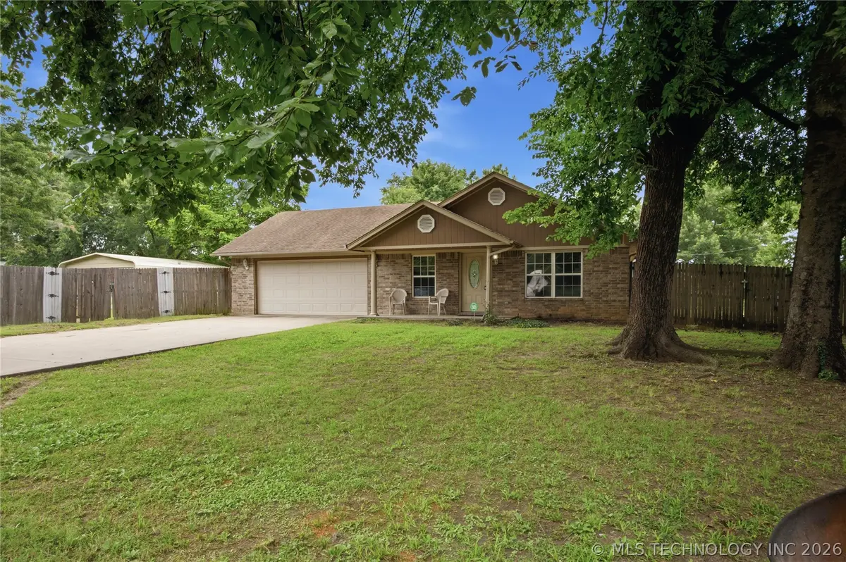 108 W Division Street, Oktaha, OK 74450 - #1