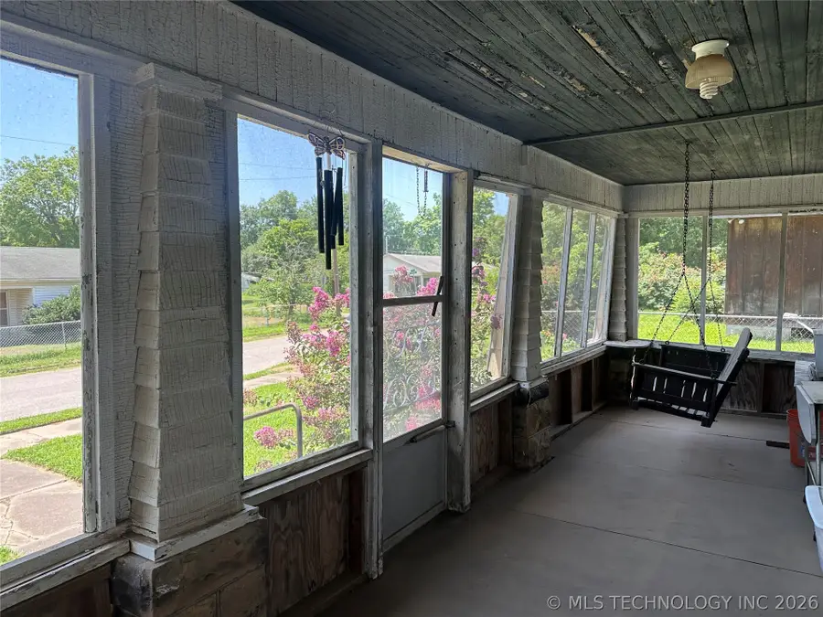 615 W 15th Street, Okmulgee, OK 74447 - #3