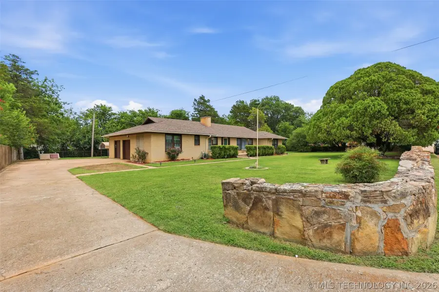 900 W Kings, Ada, OK 74820 - #2