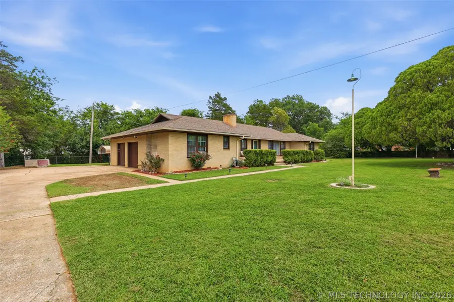 900 W Kings, Ada, OK 74820 - #3