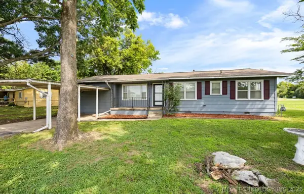 800 NW 2nd Street, Wagoner, OK 74467