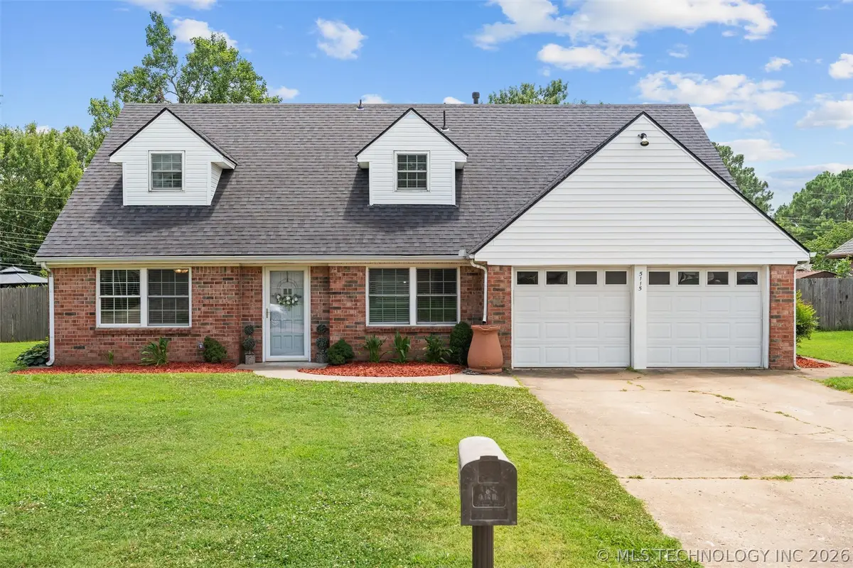 5115 Parsons Drive, Bartlesville, OK 74006 - #1