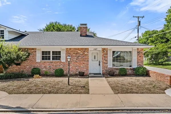 107 W 12th Street #107, Bartlesville, OK 74003
