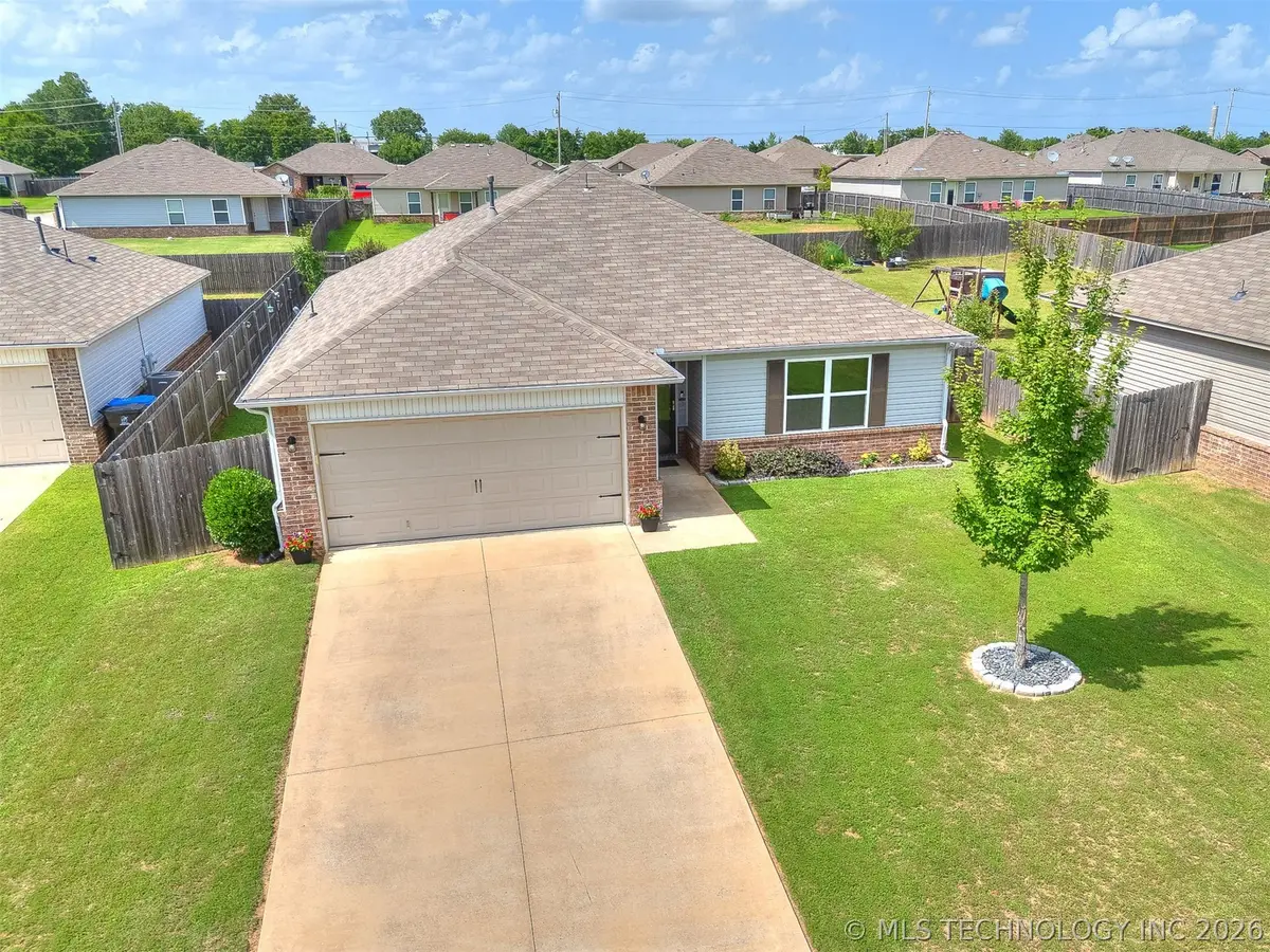 1100 E Richmond Street, Broken Arrow, OK 74012 - #1