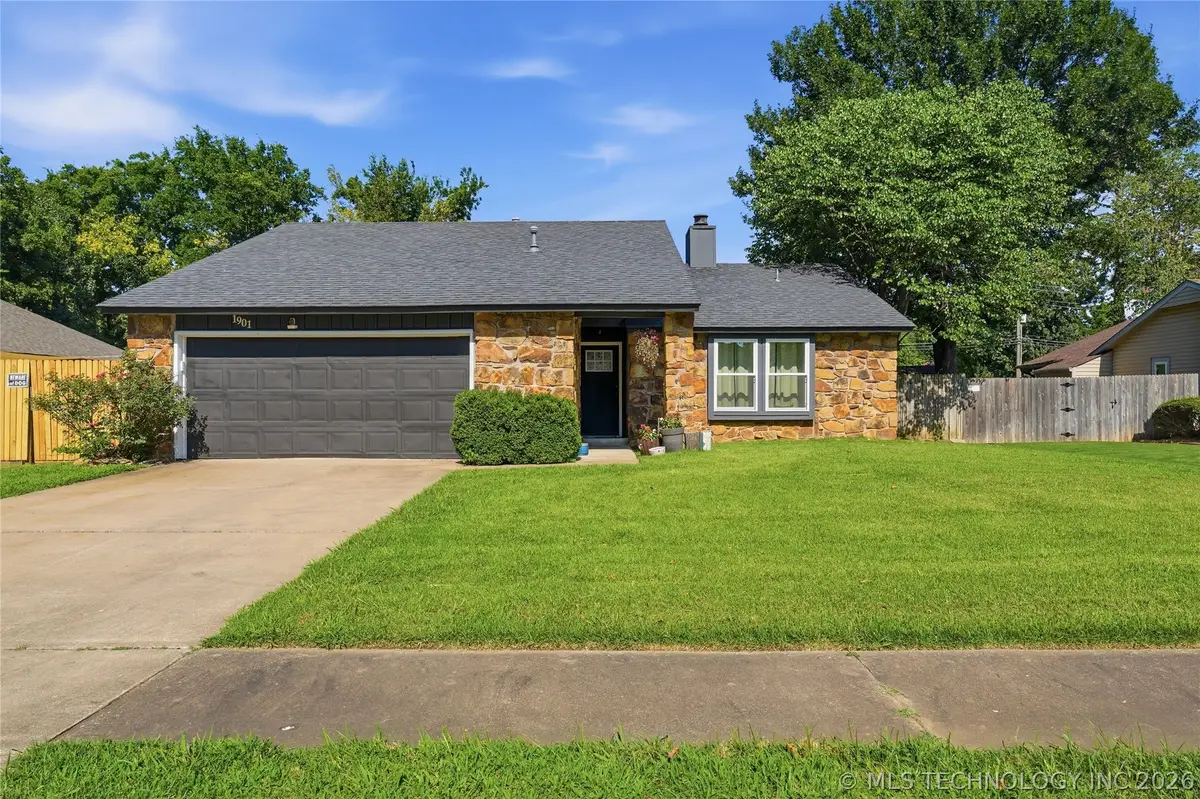 1901 N 22nd Street, Broken Arrow, OK 74012 - #1