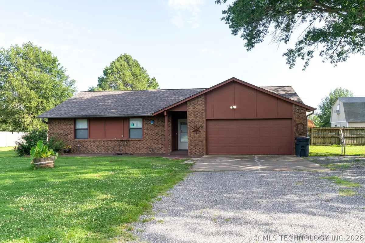9202 E Misty Drive, Claremore, OK 74019 - #1