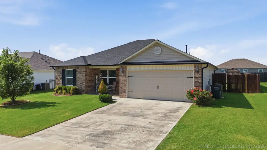 10119 E Kathy Street, Claremore, OK 74019 - #3