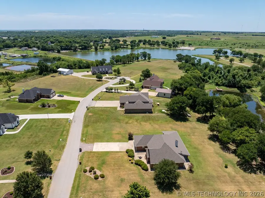108 Whitney Way, Madill, OK 73446 - #2