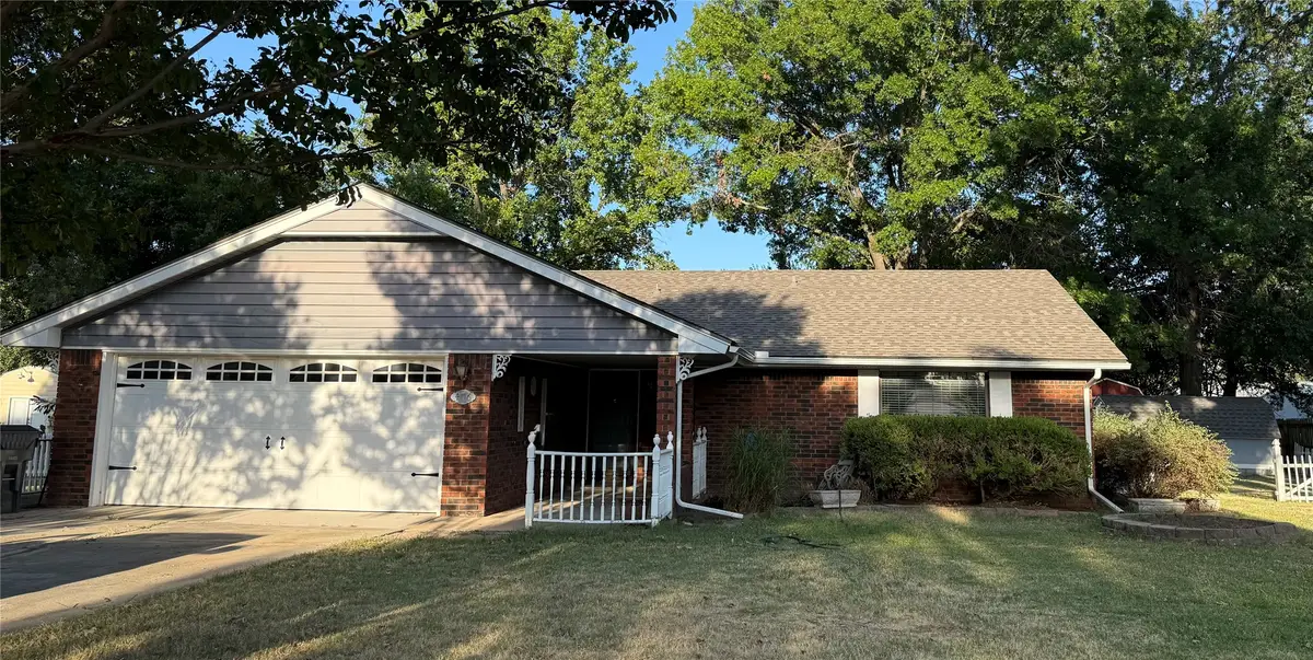406 Beaumont, Ardmore, OK 73401 - #1