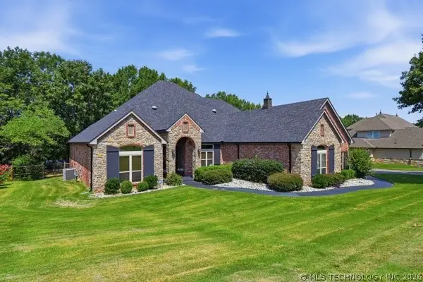 13994 S Hudson Avenue, Bixby, OK 74008