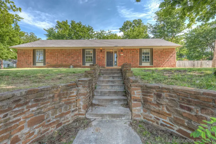 2415 W 43rd Street, Tulsa, OK 74107 - #2