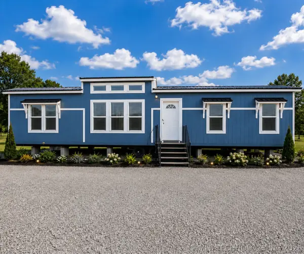 211 Springwater Lane, Monkey Island, OK 74331