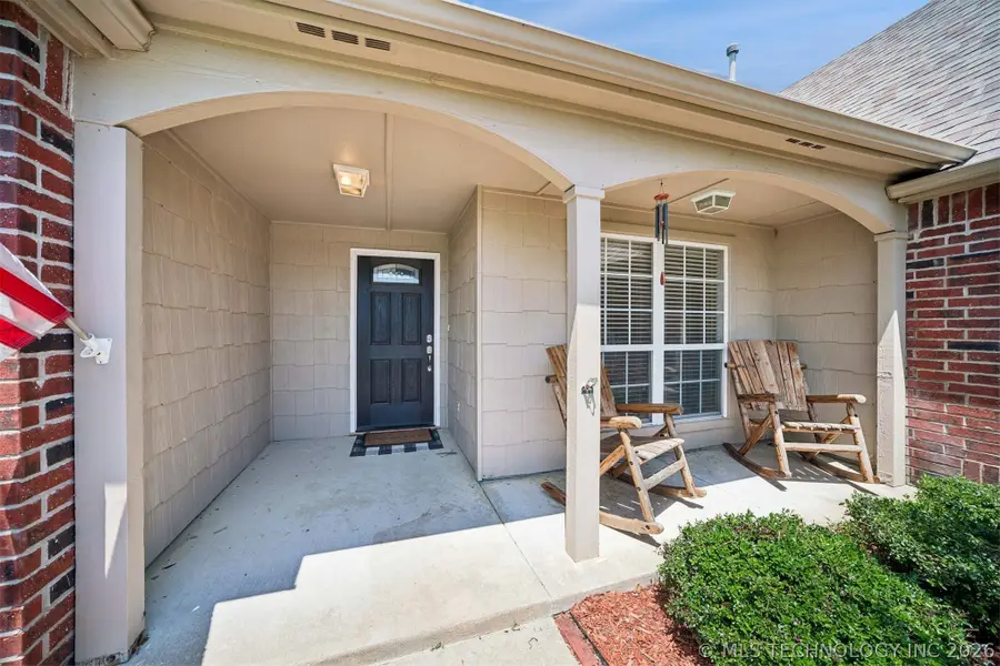 8509 N 100th East Avenue, Owasso, OK 74055 - #3