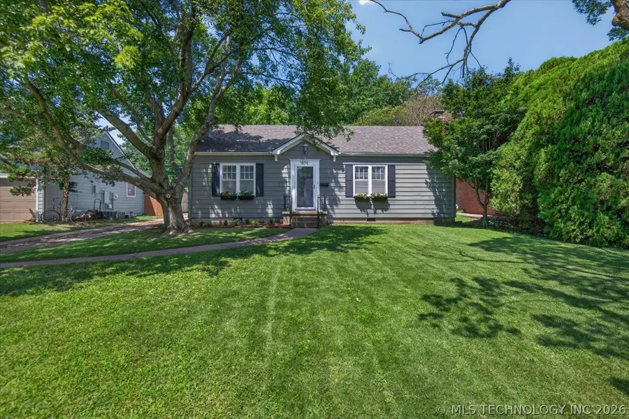 1809 S Dewey Avenue, Bartlesville, OK 74003 - #2