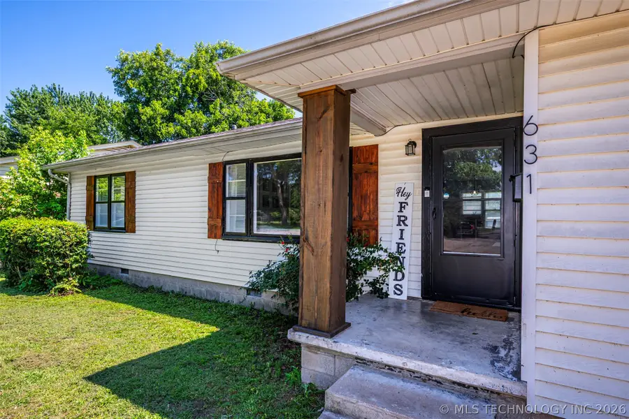 631 W 20th Street, Ada, OK 74820 - #2