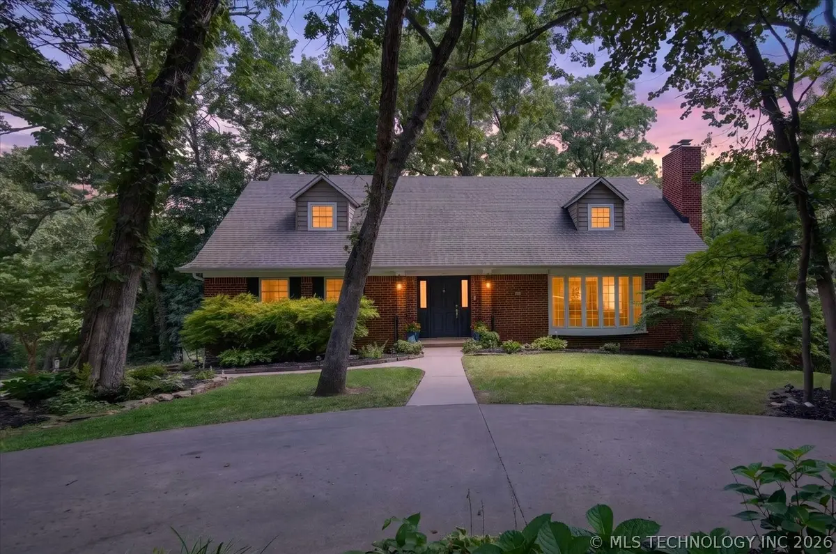 1902 Skyline Place, Bartlesville, OK 74006 - #1