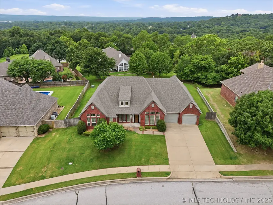 1310 N Old North Place, Sand Springs, OK 74063 - #3