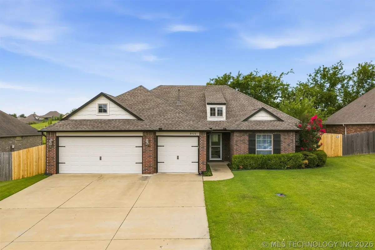 8426 N 76th East Avenue, Owasso, OK 74055 - #1