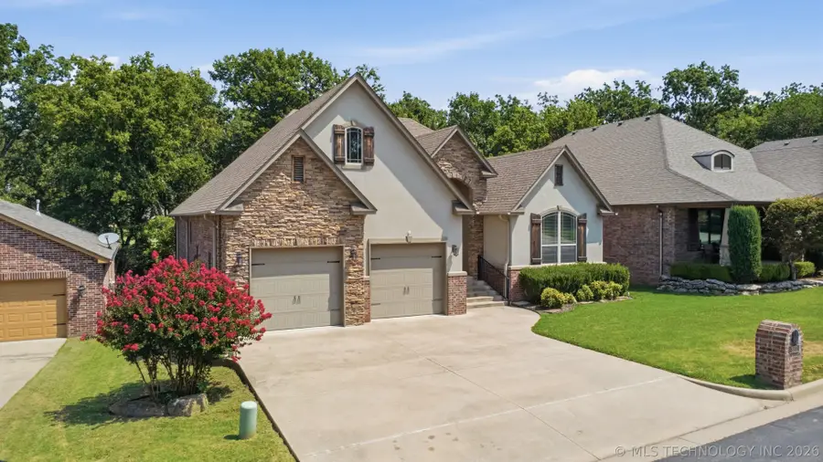3310 Harbour Town Place, Claremore, OK 74018 - #2
