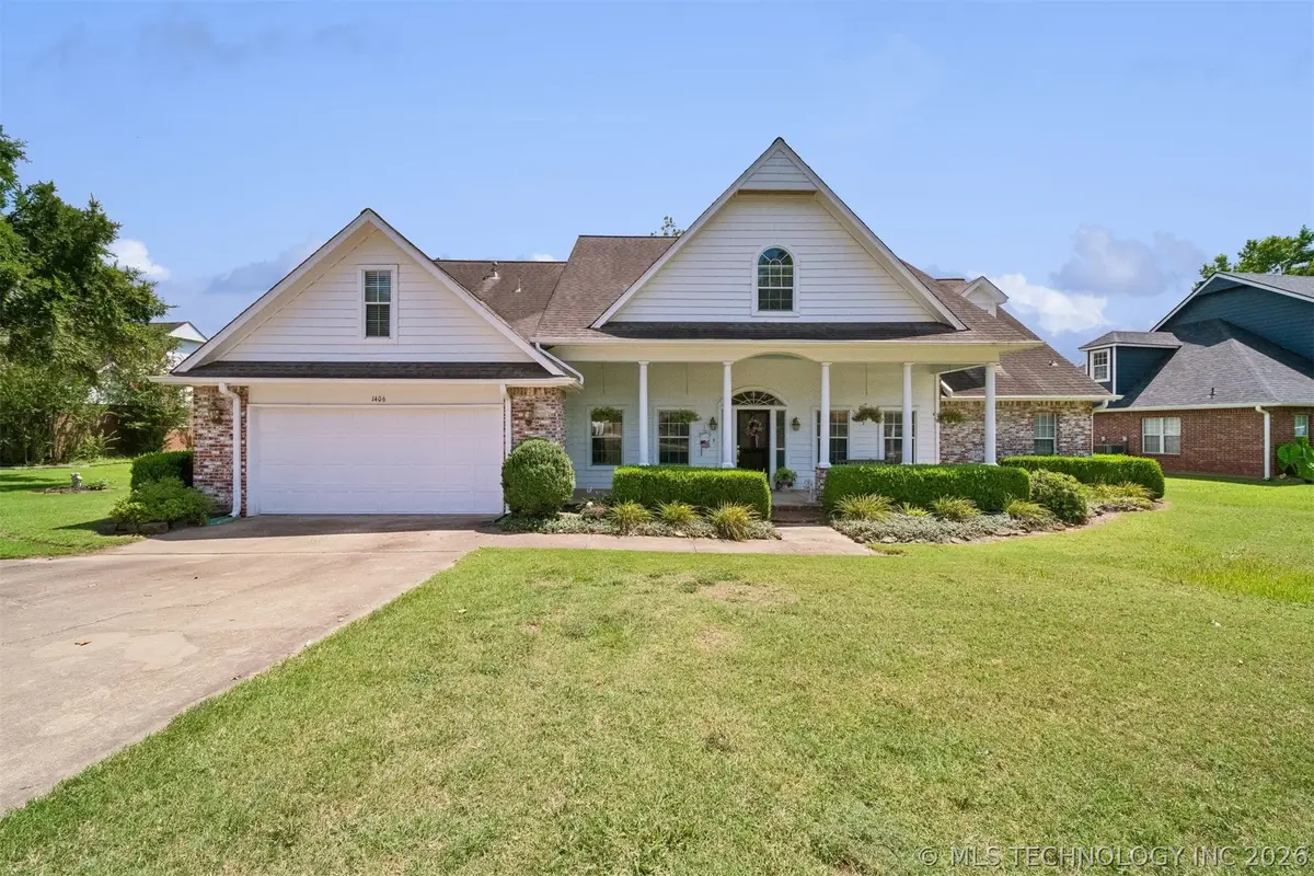 1406 NE Oakridge Drive, Claremore, OK 74017 - #1