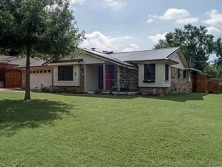 123 E Madison Street, Broken Arrow, OK 74012 - #3