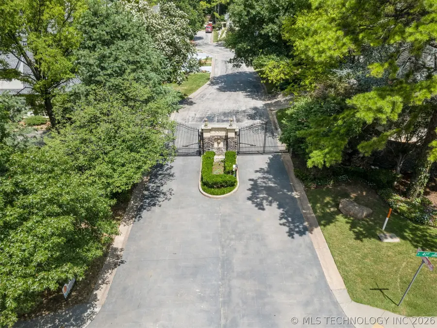 4033 S Xanthus Avenue, Tulsa, OK 74105 - #3