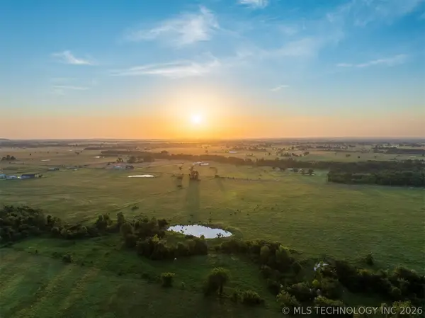 1 N 427 Road, Pryor, OK 74361