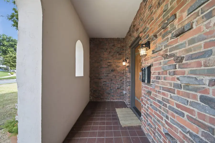 1322 S Houston Avenue, Tulsa, OK 74127 - #3