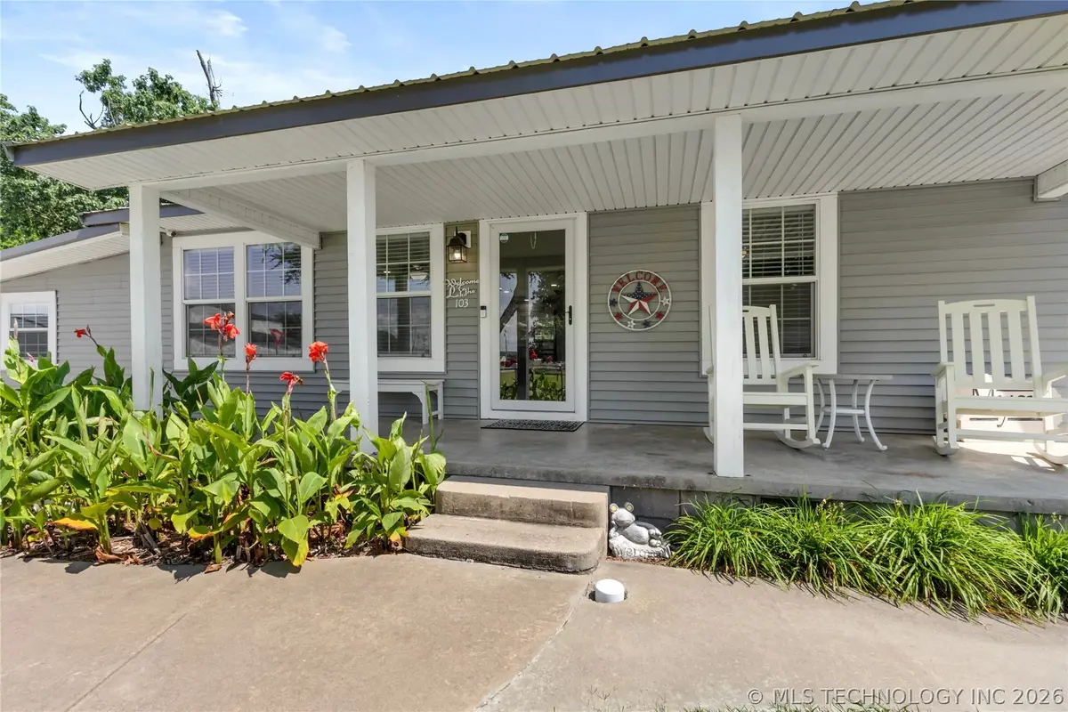 103 E Elm Avenue, Eufaula, OK 74432 - #1