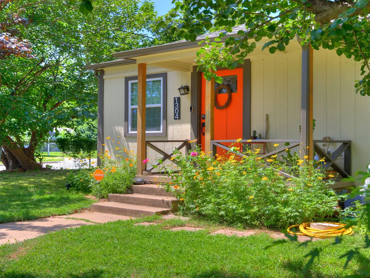 1304 N Yale Avenue, Tulsa, OK 74115 - #1