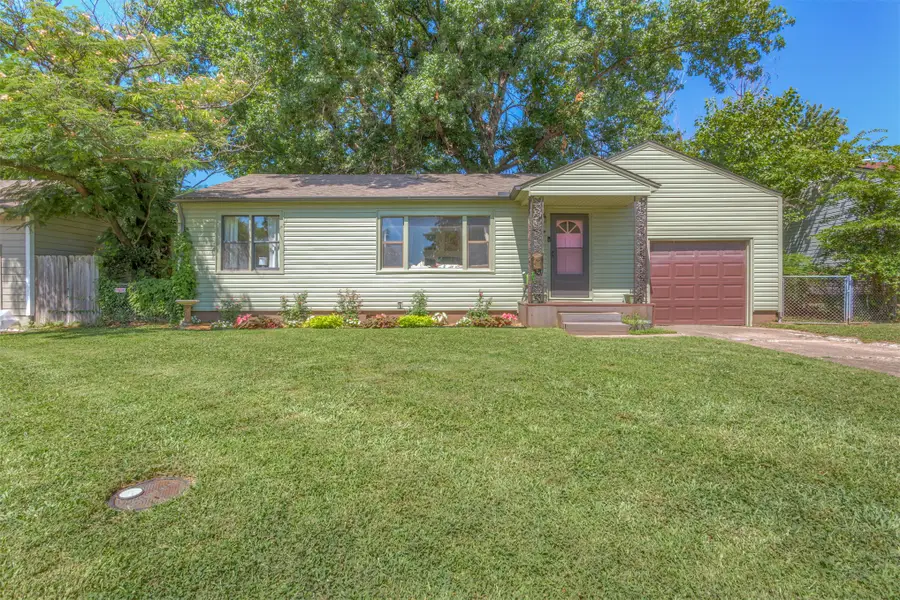 702 N Atlanta Street, Owasso, OK 74055 - #2