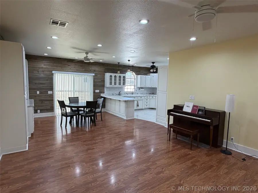 539 N Gunter Street, Vinita, OK 74301 - #2