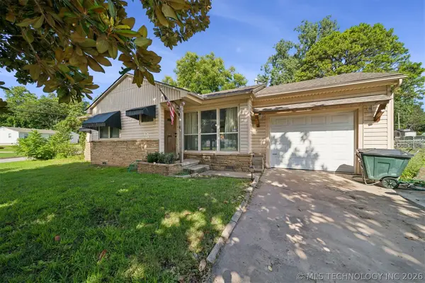 1000 N Maple Avenue, Sand Springs, OK 74063