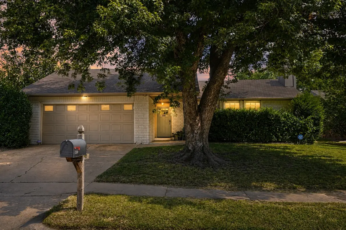 1108 W Vicksburg Place, Broken Arrow, OK 74011 - #1