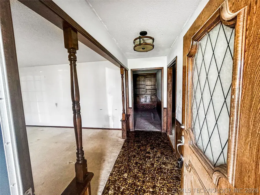 401 N Cimarron, Enid, OK 73703 - #3