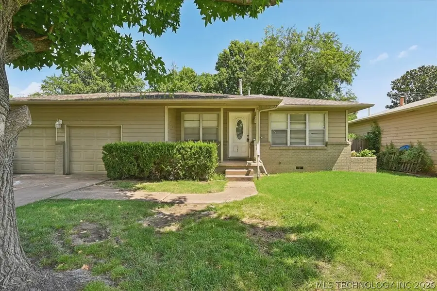 1609 E 55th Place, Tulsa, OK 74105 - #2