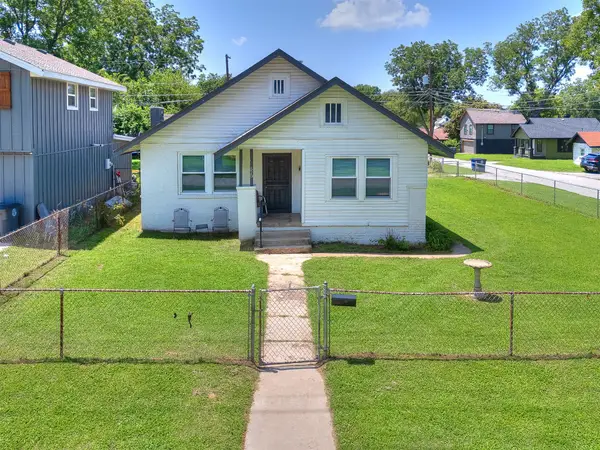 520 N 27th West Avenue, Tulsa, OK 74127