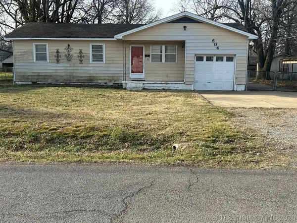 604 SE 7th Street, Wagoner, OK 74467