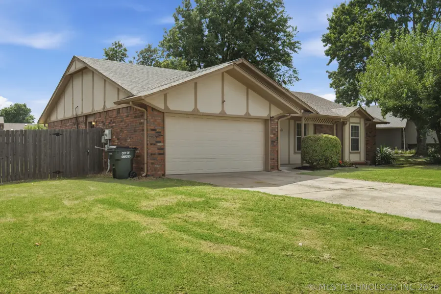 9710 N 111th East Avenue, Owasso, OK 74055 - #2