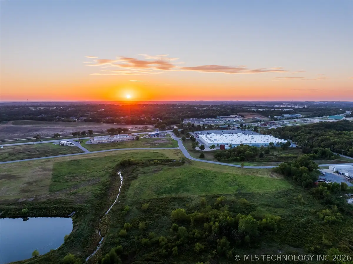 5 S 272nd East Avenue, Coweta, OK 74429 - #1