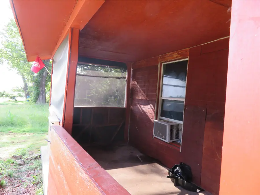 817 W Moses Street, Cushing, OK 74023 - #3