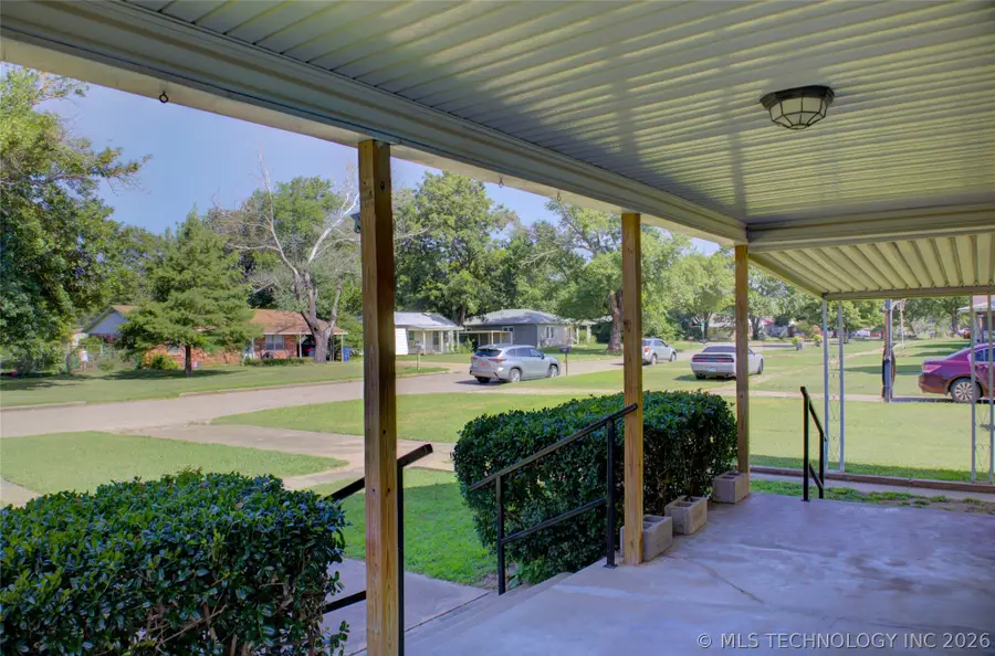 920 S Price Avenue, Hominy, OK 74035 - #3