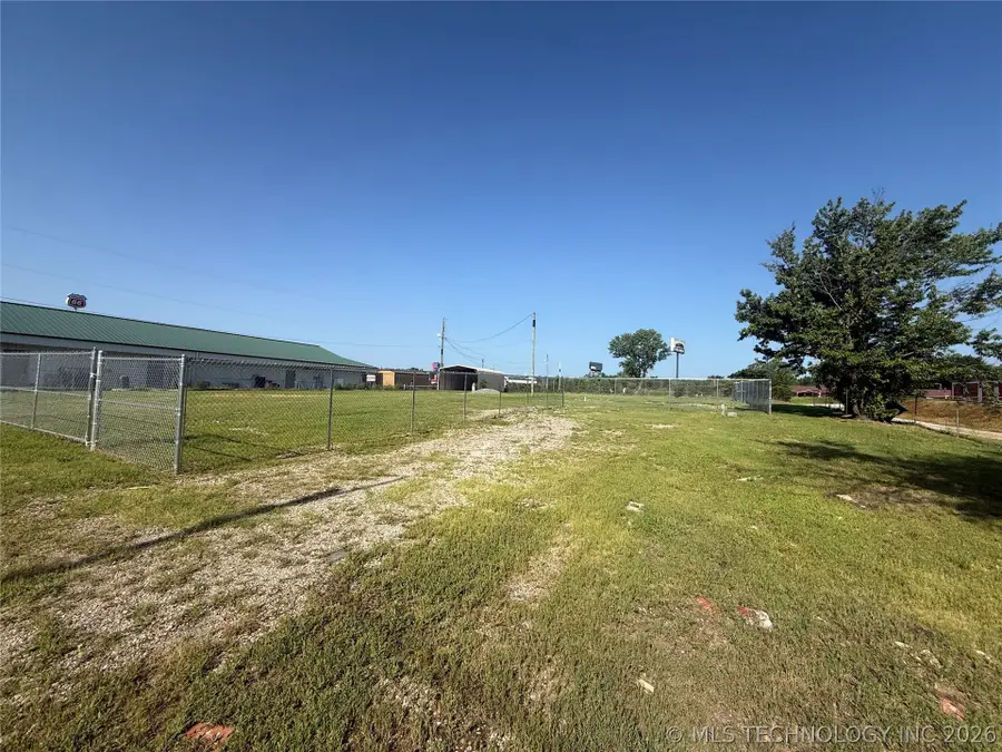1503 W 5th Street, Dewar, OK 74431 - #2