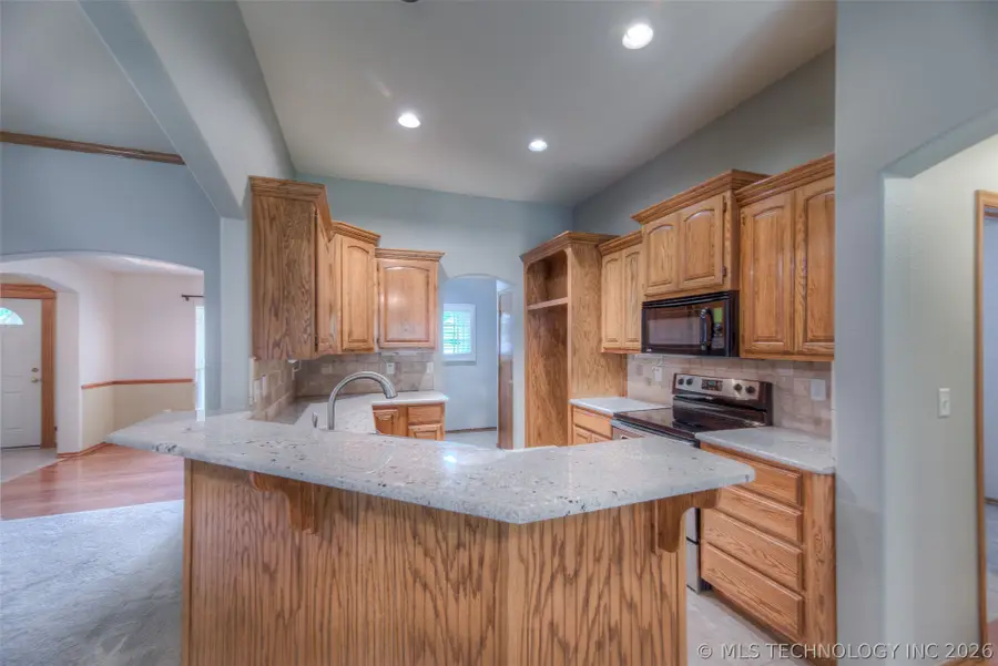 26382 E 111th Court, Coweta, OK 74429 - #2